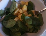 A picture of step 4 of Potato and spinach salad.