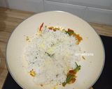 Foto langkah ke 5 dari resep Nasi Goreng Kunyit Kencur.