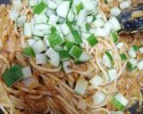 Gambar langkah 4 resipi Spaghetti Sardin Tin Bersambal.