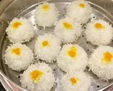 A picture of step 4 of Kadam Phool Bhapa Pitha.