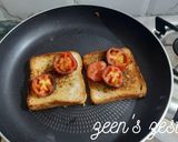 A picture of step 1 of Garlic Bread Toast with Roasted Tomatoes.
