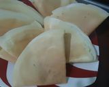 Foto langkah ke 4 dari resep Krepes crispy /leker crispy teflon.