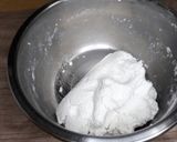 Foto langkah ke 2 dari resep Kolong kolong kue getas ketan putih.