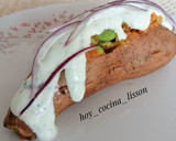 Foto del paso 12 de la receta: Boniatos rellenos de edamame con salsa de queso feta