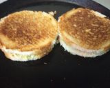 A picture of step 5 of Pizza cheese sandwich.