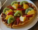 Foto del paso 1 de la receta: Waffles con dulce de leche y frutas⚽