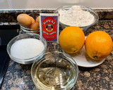Foto del paso 1 de la receta: Bizcochón de naranja