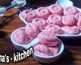 A picture of step 2 of Milk candy.