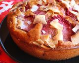 Foto del paso 5 de la receta Bizcocho de coco y fresas