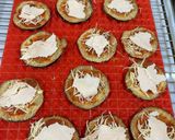 Foto del paso 6 de la receta: Mini pizzas de berenjena