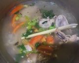 Foto langkah ke 4 dari resep Sup ayam segar mpasi.