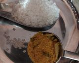 A picture of step 2 of Masala Milk.