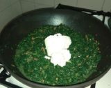 A picture of step 5 of Spinach Spaghetti.
