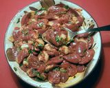 Foto del paso 5 de la receta Corazones de pollo aliñados con patatas fritas