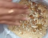 A picture of step 4 of Oats and jaggery's shortcake.