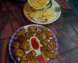 A picture of step 8 of Lauki chilka pakora with masala muri.