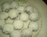 A picture of step 5 of Coco-Nut balls.