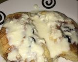 Foto langkah ke 6 dari resep Cinnamon roll with creamcheese frosting.