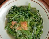 Foto langkah ke 5 dari resep Tumis Kangkung Segar dan Enak.