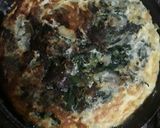 Foto del paso 5 de la receta: Tortilla de acelga espinaca y cebolla