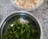 Foto del paso 3 de la receta: Patitas de pollo y espinaca🍗