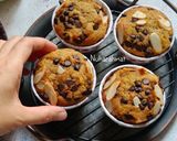 Gambar langkah 9 resipi Almond Banana Cupcake.