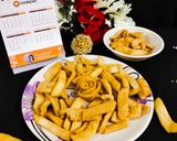 A picture of step 7 of Namakpare (Savory Fried Snack).