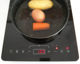 Foto del paso 1 de la receta: Comida completa en Placa de inducción (8 ingredientes)