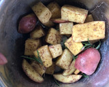 Foto del paso 2 de la receta: Filete de res al perejil con papas