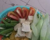 Hình bước làm 1 của món Canh chua chay