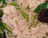 A picture of step 2 of Chicken sausage..pepper fry.