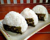 Foto langkah ke 7 dari resep Onigiri Tuna Mayo.