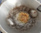 Foto langkah ke 2 dari resep 16. Bihun Goreng campur Singapore.