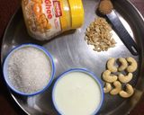 A picture of step 2 of Moong Dal Halwa.