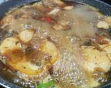 Hình bước làm 2 của món Cá lóc kho tiêu