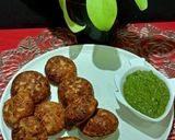 A picture of step 4 of Semolina (Rava) Appe.