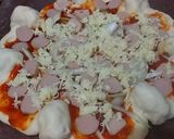 Foto langkah ke 2 dari resep Pizza HomeMade.