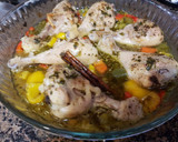 Foto del paso 2 de la receta: Muslitos de pollo en salsa con setas y canela
