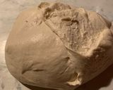 Foto del passaggio 3 della ricetta Focaccia a lunga lievitazione con pasta madre