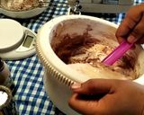 Foto langkah ke 3 dari resep Black forest kukus Simple.