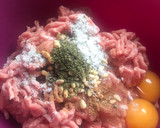 Foto del paso 4 de la receta: Guisadito de albóndigas con un toque griego de hierbabuena