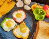 A picture of step 3 of Egg in a pepper.