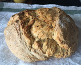 Foto del paso 9 de la receta: Pan con tomate, cebolla y aceitunas