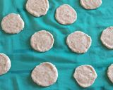 A picture of step 6 of Sesame papad.