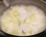 A picture of step 2 of Pan-fried sea bass on a bed of yoghurt and dill potatoes.