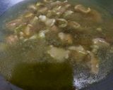 Foto langkah ke 3 dari resep Sup Kulit Ayam Tofu.