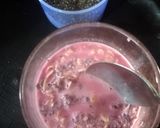 Foto langkah ke 4 dari resep Pinku Overnight Oat Milk Beetroot.