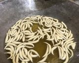 Foto langkah ke 4 dari resep Stik Keju renyah.