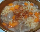 Foto langkah ke 4 dari resep Sup Makaroni Wortel Bakso.