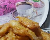A picture of step 4 of Onion snacks with matka tea😋.
